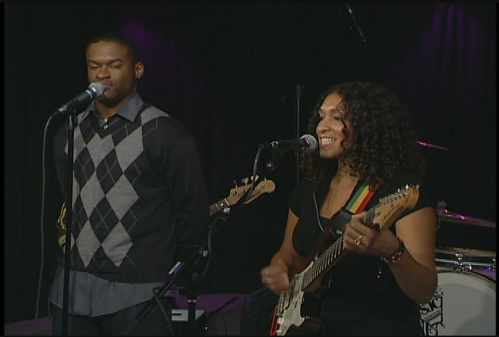 American Songwriter-Lani Grooves