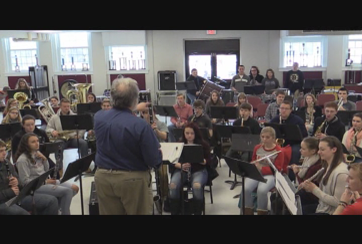 Thumbnail image for Alvirne High School Cabaret Preview